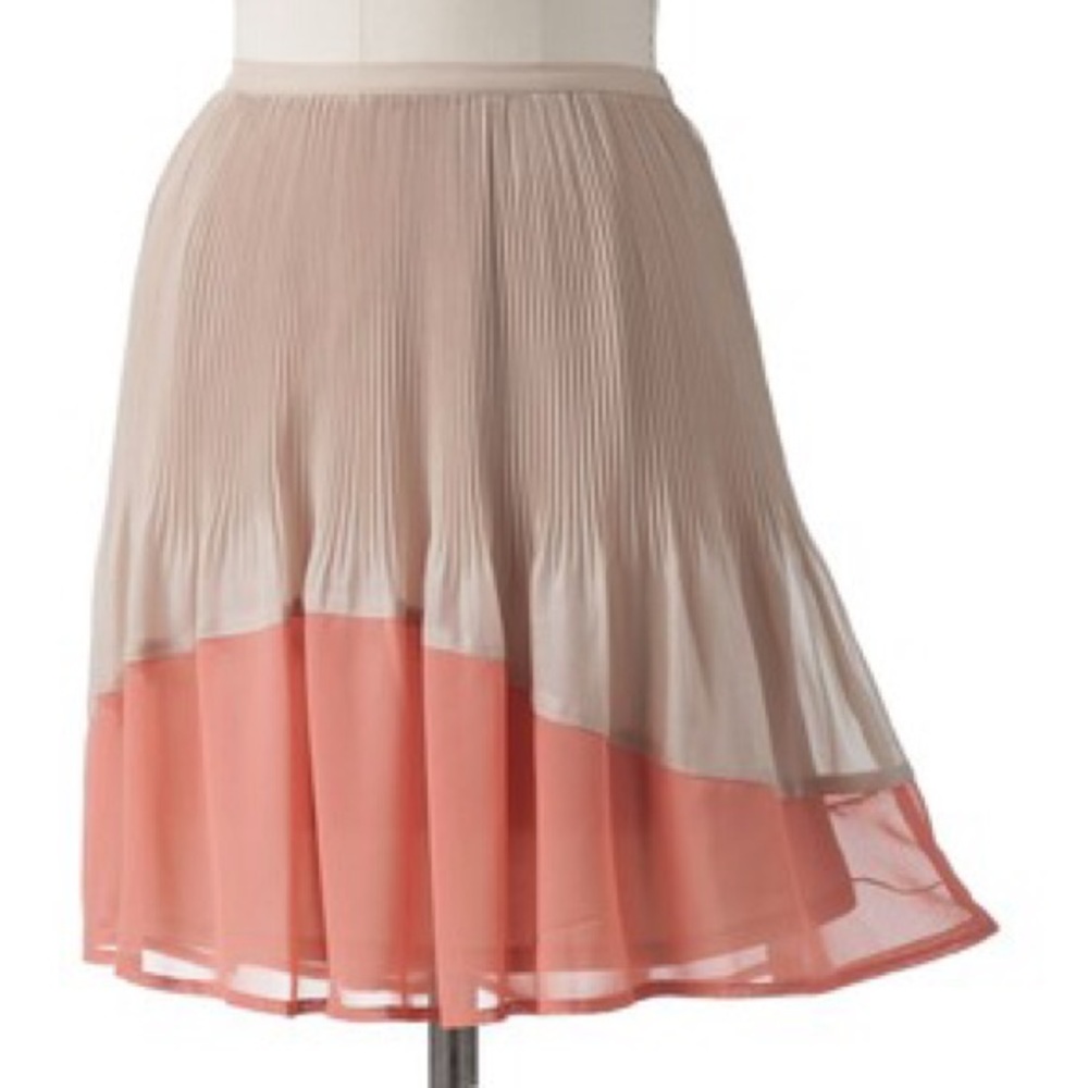 Lauren Conrad chiffon pleated coral tan skirt